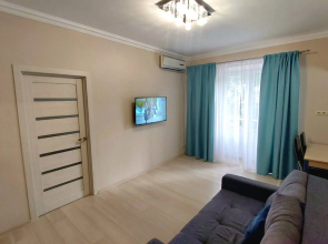 V Tcentre Sevastopolya na Sovetskoj 3 Flat
