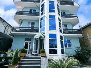 Гостевой Дом Five-story с бассейном