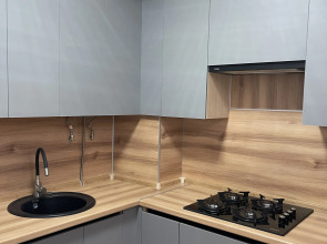 Квартира Двухкомнатная. Ворошилова 8а. 2 этаж