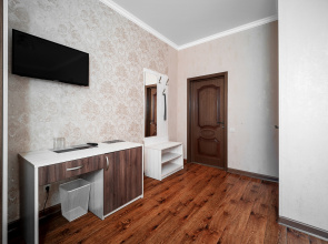 Отель Mari Inn