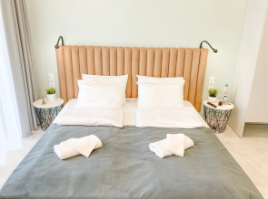 Апартаменты Sea Season 4 с Видом на Море