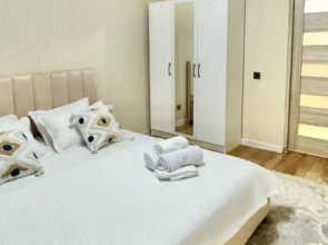Uyutnye 2-kh Komnatnye Apartments