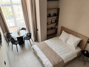 Dizaynerskaya Dvukhurovnevaya S Vidom Na More Flat