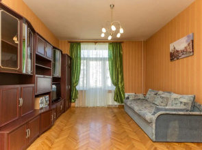 Квартира Типанова 16
