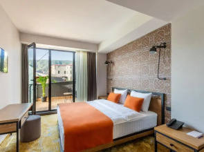 Отель Biography Tbilisi