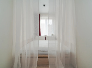 Двухкомнатная Квартира на Интернациональной 13