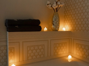 Апартаменты в центре с видом на город