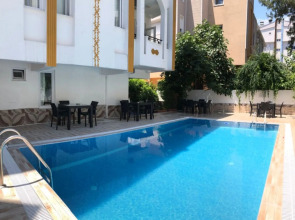 Отель Lavin Garden