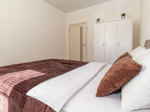 Апартаменты С Новым Ремонтом Возле Парка Краснодар