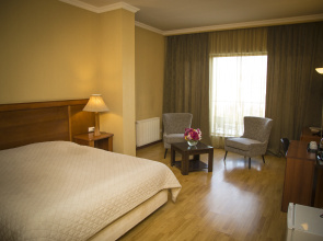 Hotel Beaumonde Garden