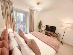 Апартаменты Cosmos Living Cozy Studio Near Dubai Marina