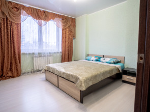 Апартаменты большие трехкомнатные на главном проспекте Тулы