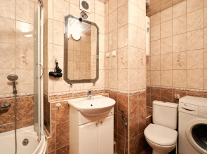 Квартира Anarin Apartments
