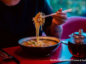 Отель Kingsgate Al Jadaf by Millennium