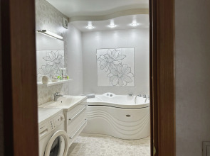 Квартира с панорамным видом на реку и все монастыри