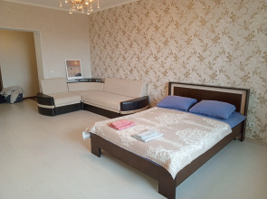 Просторная Квартира Недалеко от Парка