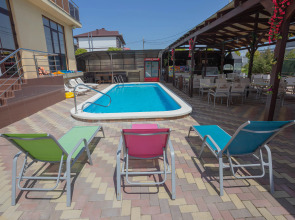 Гостевой Дом K.V.N.