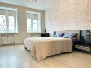 Квартира Трехкомнатная в центре на Орджоникидзе рядом с Набережной