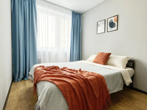 Dvukhkomnatnaya Vozle Kosmoporta Flat