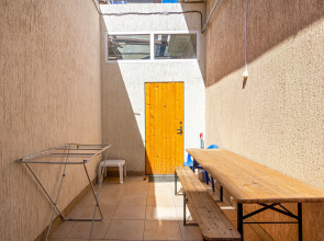 Частный дом с огороженной территорией от посторонних глаз