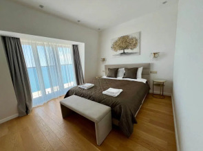 Квартира Граф Толстой