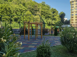 Студия с террасой и видом на горы. Кватро 150