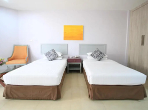 Отель Tropicana 