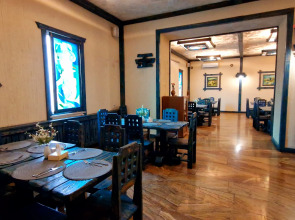 Отель Арарат