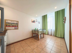 Апартаменты Невский 18 Николь и Мишель