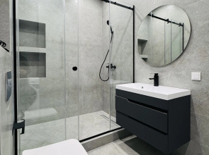 Квартира Двухкомнатный Лофт с Панорамным Видом на Город и Парк