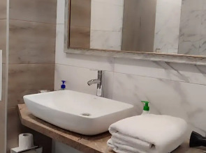 Апартаменты в центре от компании "V-GOSTI"