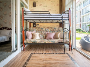 Апартаменты Red apartments Екатерининский Квартал Афродита