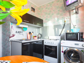 Апартаменты 1 шаг на Белы Куна 13