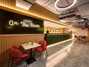 Отель Wescott Hotel