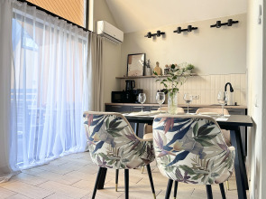 Частный Дом Барнхаус №2 на 10 гостей, с дровяной баней и горячим чаном