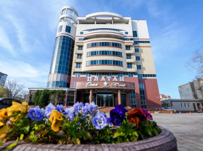 Отель Платан Южный