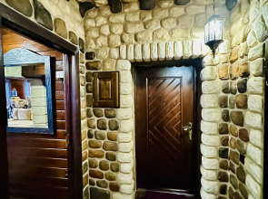 Квартира на Аланской, 25 "Пентхаус"