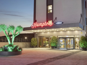 Отель Hampton by Hilton Istanbul Arnavutkoy
