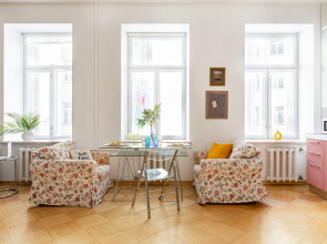 Квартира Piter Apartments Аристократ в доходном доме на Петроградке