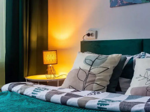 Апартаменты светлые на 16 этаже