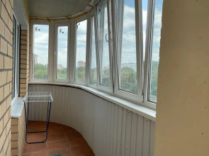 Квартира Стильная и Яркая на Революционной