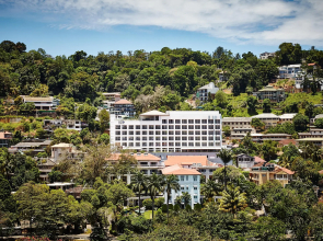 Radisson Hotel Kandy Hotel