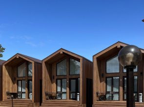 Dacha BaikalEco Family Hotel