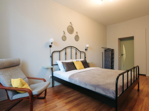 Апартаменты двухкомнатные Live in Karelia в центре у набережной Ленина 3