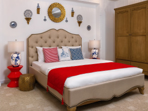 Отель Реавиль