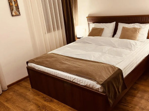 Отель British House