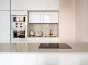 Апартаменты Sky City Moscow LUX Студия с большим окном с видом на все башни и город!