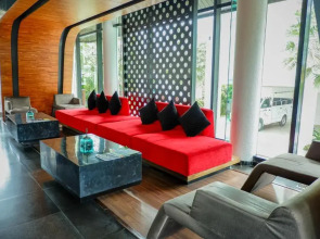 Отель Z Through by The Zign