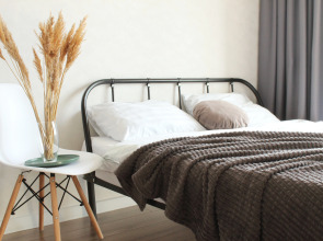 Квартира - студия рядом с проспектом Октября.