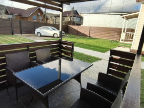 Yuzhny Guest house